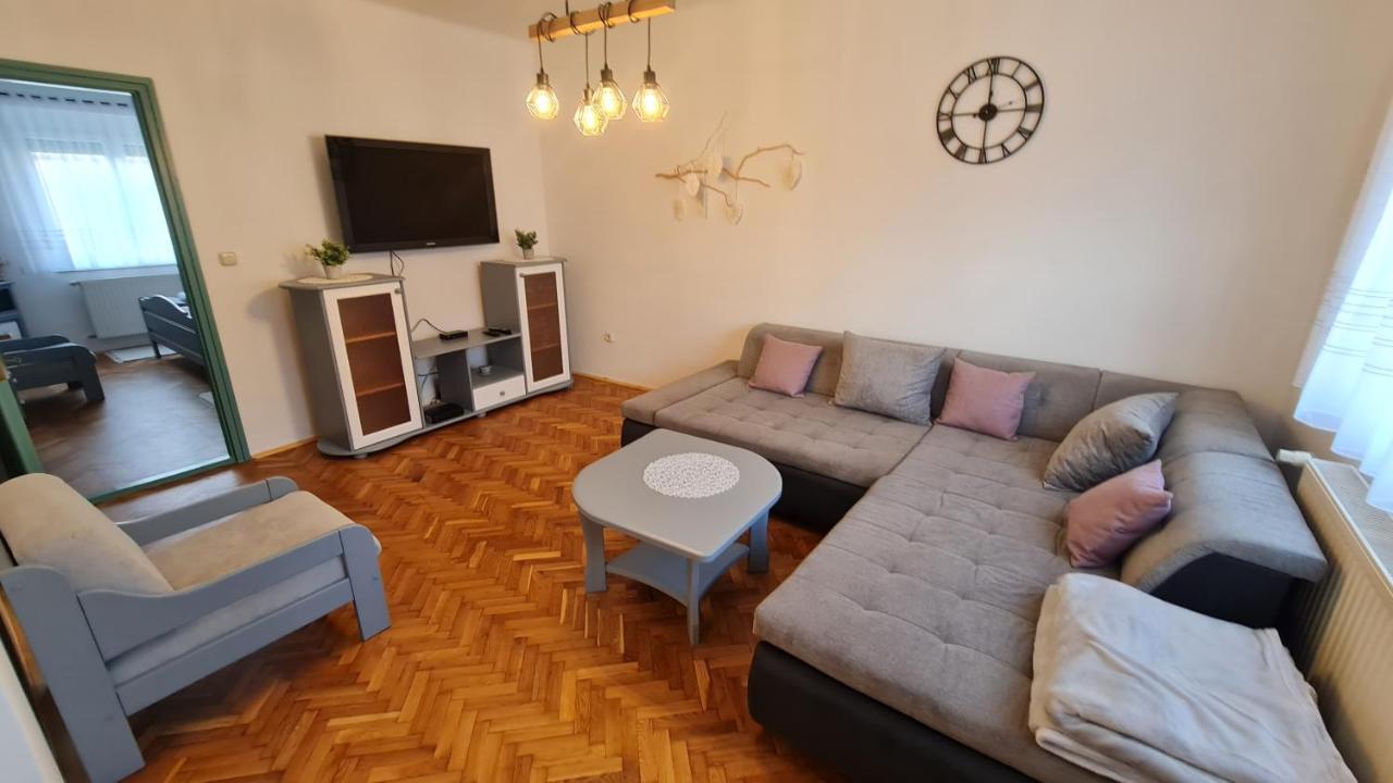 Ri-Jo Apartman Mohács Εξωτερικό φωτογραφία